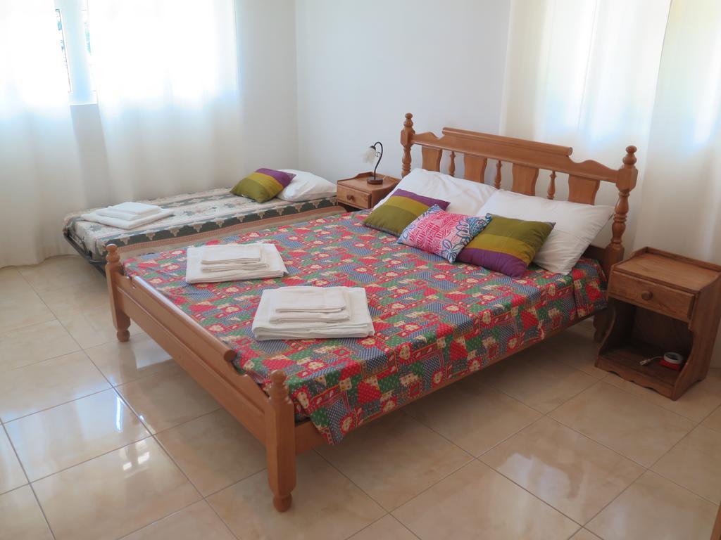 Apartmán Fadine Self Catering La Digue Pokoj fotografie